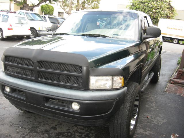 1999 Dodge Ram 2500 1500 LT 4WD