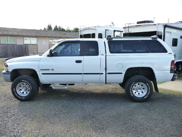 1999 Dodge Ram 2500 1500 LT 4WD