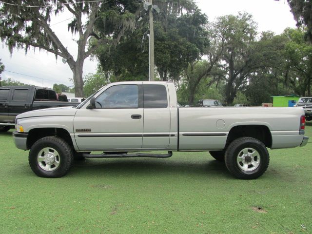 1999 Dodge Ram 2500 Z71 4X4 CREW CAB