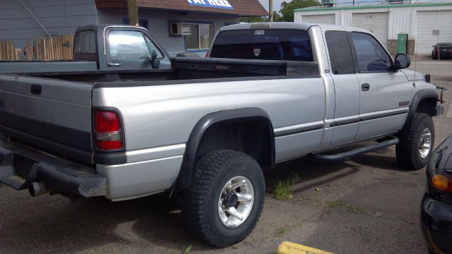 1999 Dodge Ram 2500 Z71 4X4 CREW CAB