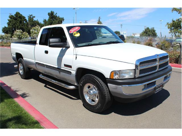 2000 Dodge Ram 2500 C1500 LS