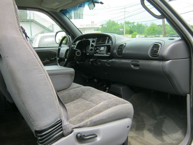 2000 Dodge Ram 2500 1500 LT 4WD