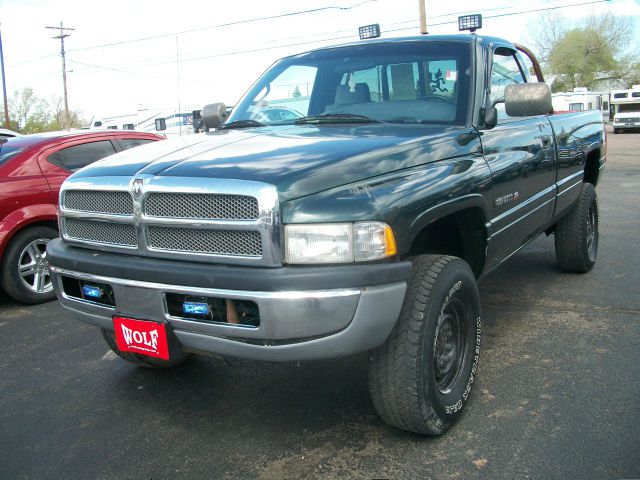 2000 Dodge Ram 2500 DVD NAV ROOF