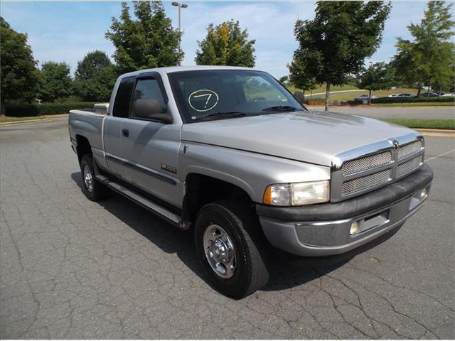 2000 Dodge Ram 2500 Unknown