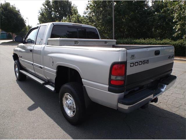 2000 Dodge Ram 2500 Unknown