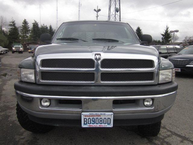 2001 Dodge Ram 2500 C350 Sport Sedan