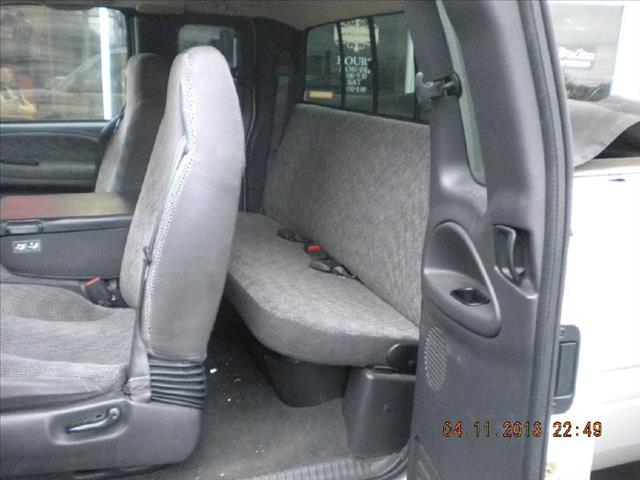 2001 Dodge Ram 2500 T Chairs