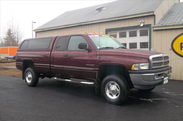 2001 Dodge Ram 2500 T Chairs