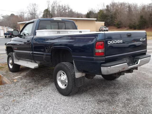 2001 Dodge Ram 2500 SLT