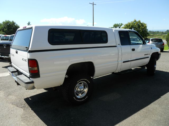 2001 Dodge Ram 2500 Z71 4X4 CREW CAB