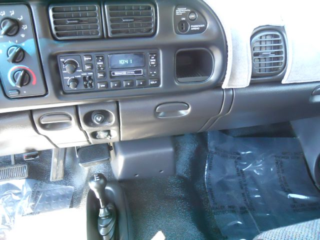 2001 Dodge Ram 2500 Z71 4X4 CREW CAB