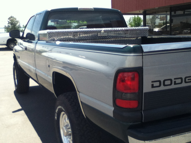 2001 Dodge Ram 2500 Z71 4X4 CREW CAB