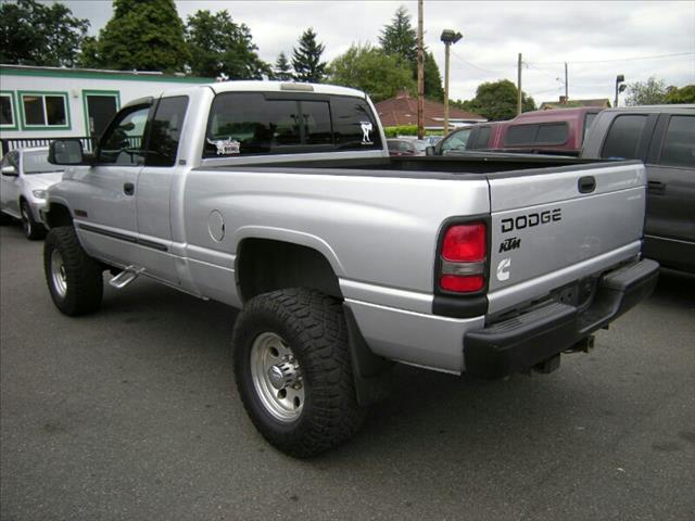 2001 Dodge Ram 2500 SLT