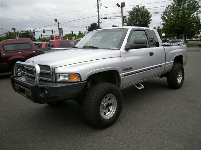 2001 Dodge Ram 2500 SLT