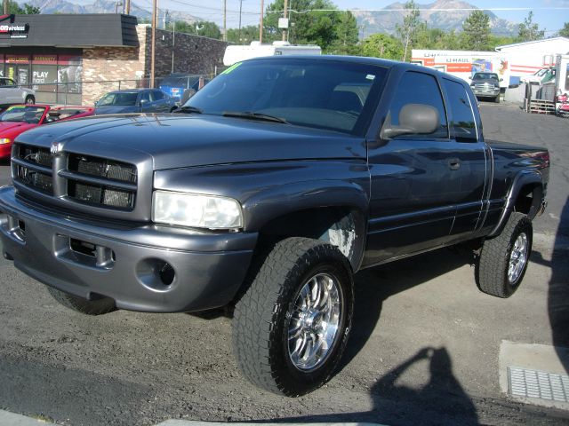 2001 Dodge Ram 2500 1500 LT 4WD