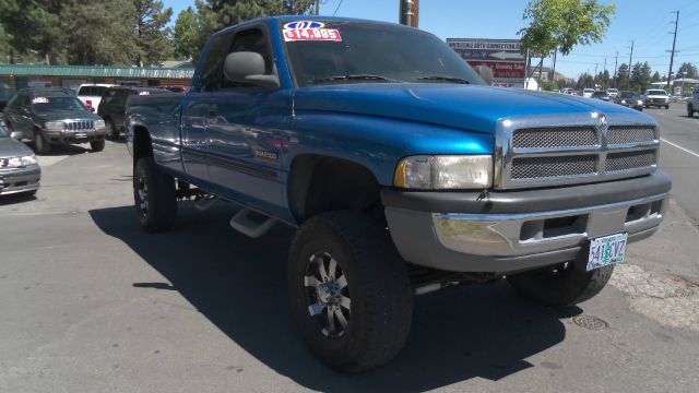 2001 Dodge Ram 2500 Z71 4X4 CREW CAB