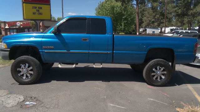 2001 Dodge Ram 2500 Z71 4X4 CREW CAB