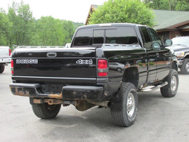 2001 Dodge Ram 2500 4WD 1500 LTZ