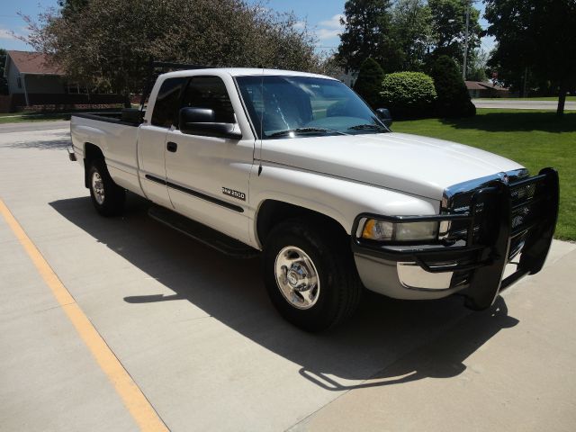 2002 Dodge Ram 2500 Ext WT