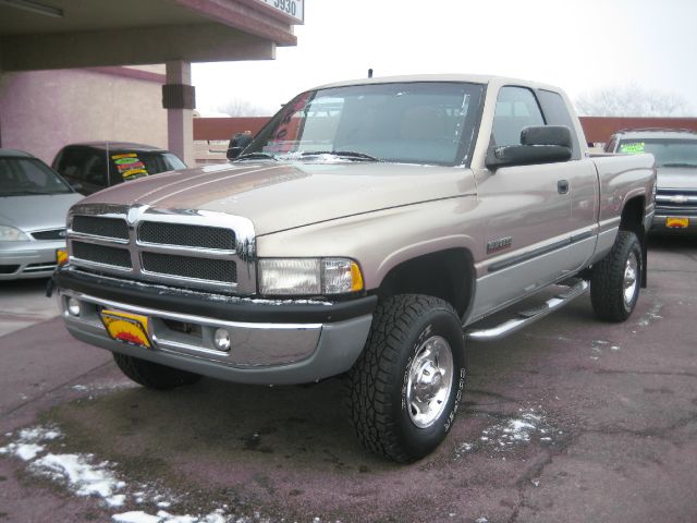 2002 Dodge Ram 2500 Ext WT