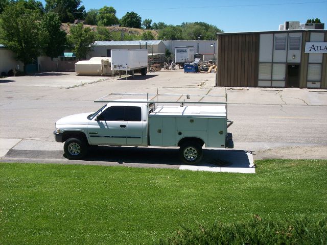 2002 Dodge Ram 2500 4dr 4WD EXT LS 4x4 SUV