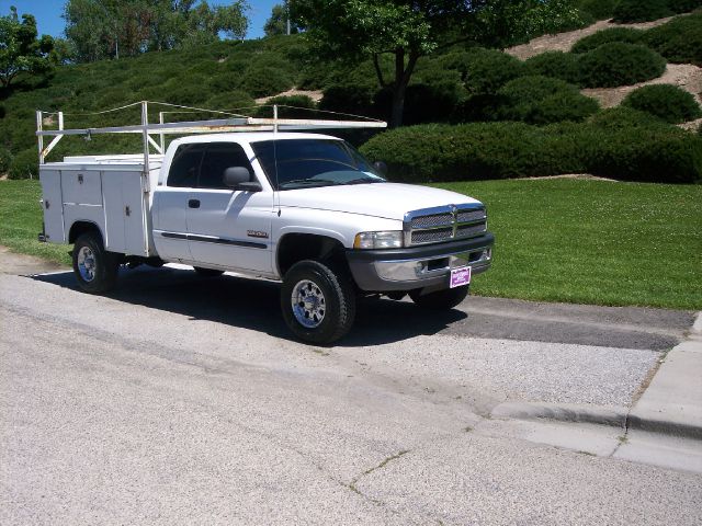 2002 Dodge Ram 2500 4dr 4WD EXT LS 4x4 SUV