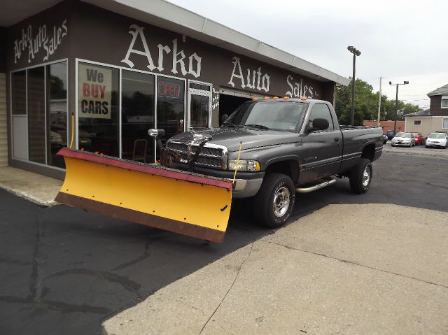 2002 Dodge Ram 2500 HD Reg. Cab 8-ft. Bed 2WD