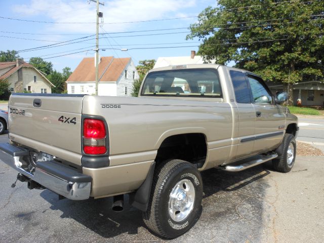 2002 Dodge Ram 2500 Ext WT