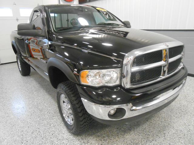 2003 Dodge Ram 2500 Wagon SE