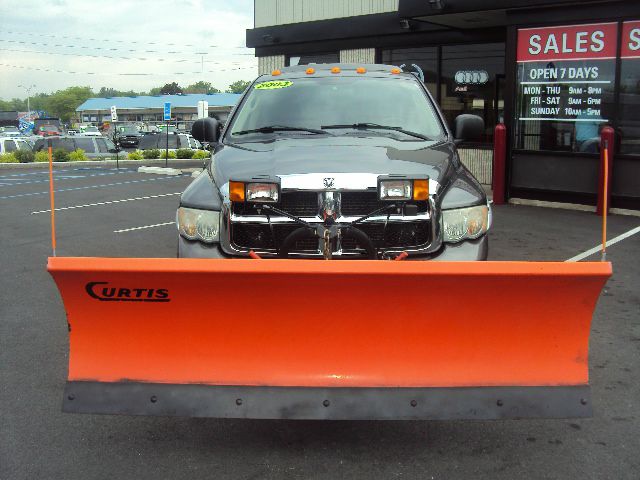 2003 Dodge Ram 2500 Wagon SE