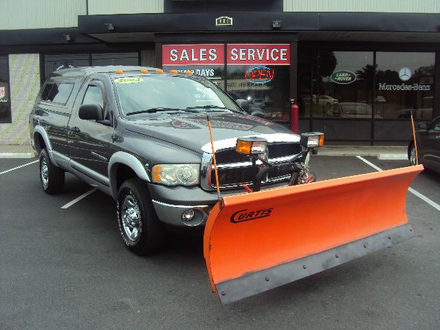 2003 Dodge Ram 2500 Wagon SE