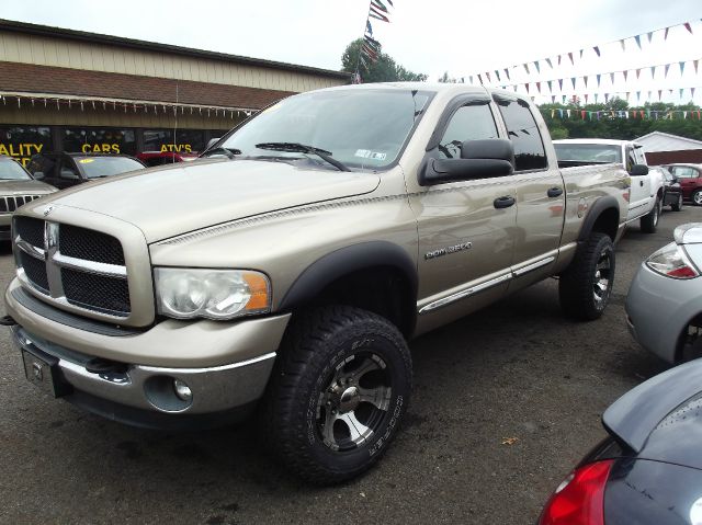 2003 Dodge Ram 2500 4dr 114 WB XLT 4WD