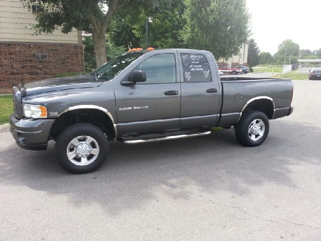 2003 Dodge Ram 2500 Ext WT