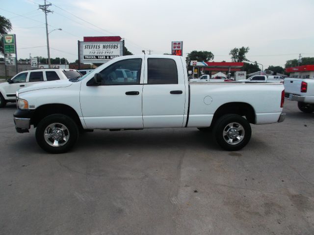 2003 Dodge Ram 2500 135i Coupe