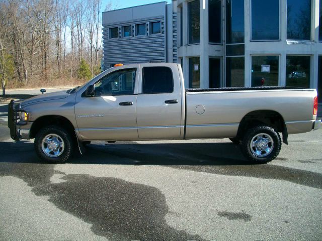 2003 Dodge Ram 2500 4dr 4WD EXT LS 4x4 SUV