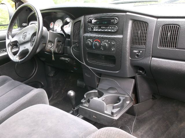 2003 Dodge Ram 2500 2 QUAD AUTO