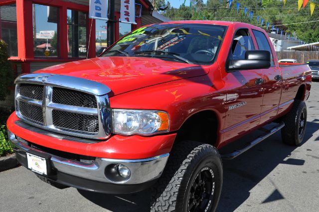 2004 Dodge Ram 2500 4dr 4WD EXT LS 4x4 SUV