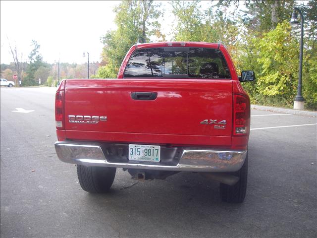 2004 Dodge Ram 2500 SLT