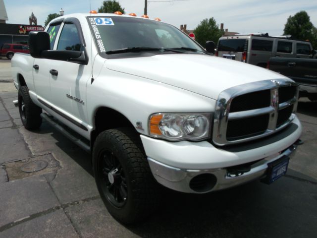 2005 Dodge Ram 2500 Ext WT