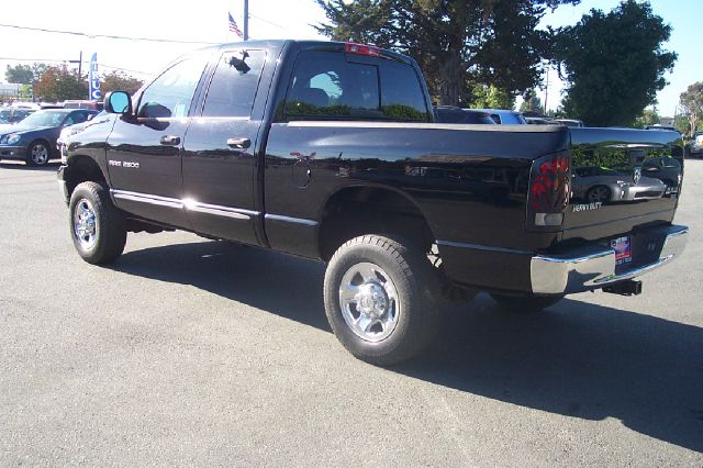 2005 Dodge Ram 2500 Ext WT