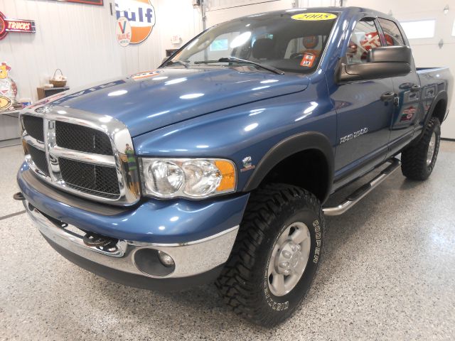 2005 Dodge Ram 2500 Ext WT