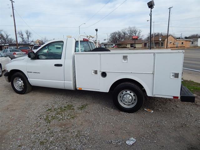 2005 Dodge Ram 2500 Unknown