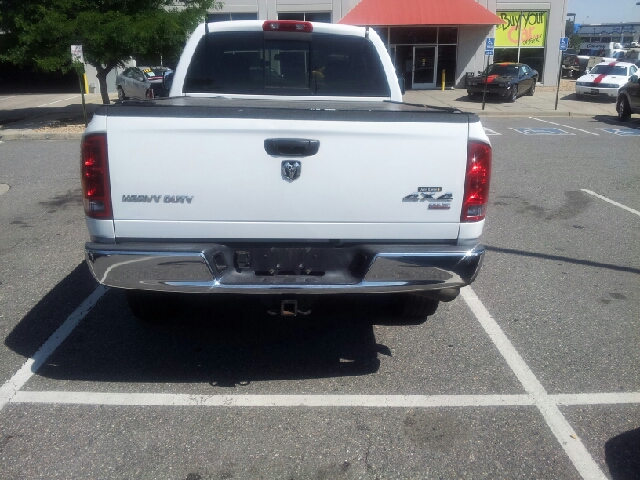 2005 Dodge Ram 2500 Ext WT