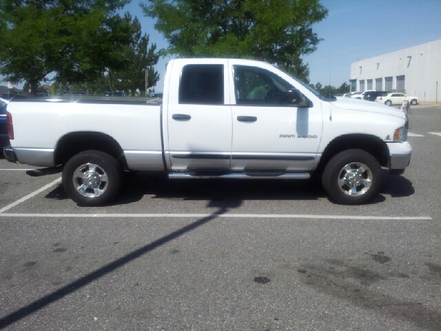 2005 Dodge Ram 2500 Ext WT