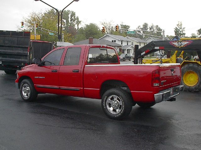 2005 Dodge Ram 2500 BOX