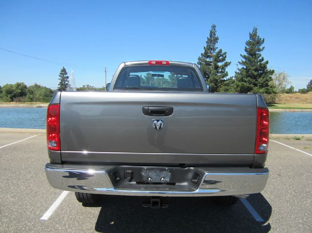 2005 Dodge Ram 2500 F-250 Styleside