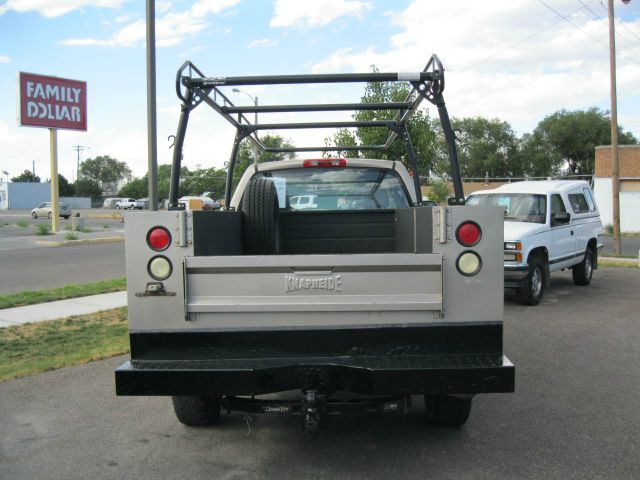 2005 Dodge Ram 2500 4WD 4dr AT