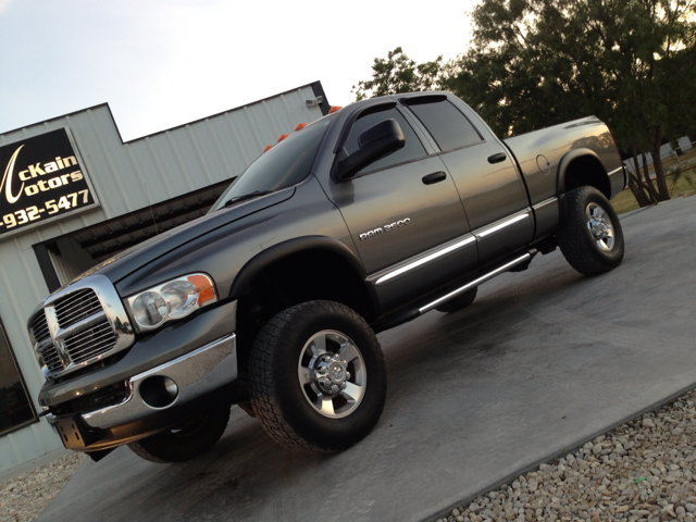 2005 Dodge Ram 2500 4dr 114 WB XLT 4WD