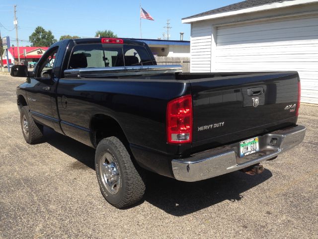 2005 Dodge Ram 2500 HD Reg. Cab 8-ft. Bed 2WD