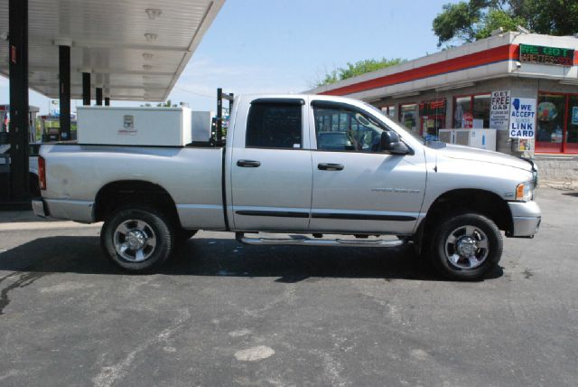 2005 Dodge Ram 2500 Ext WT